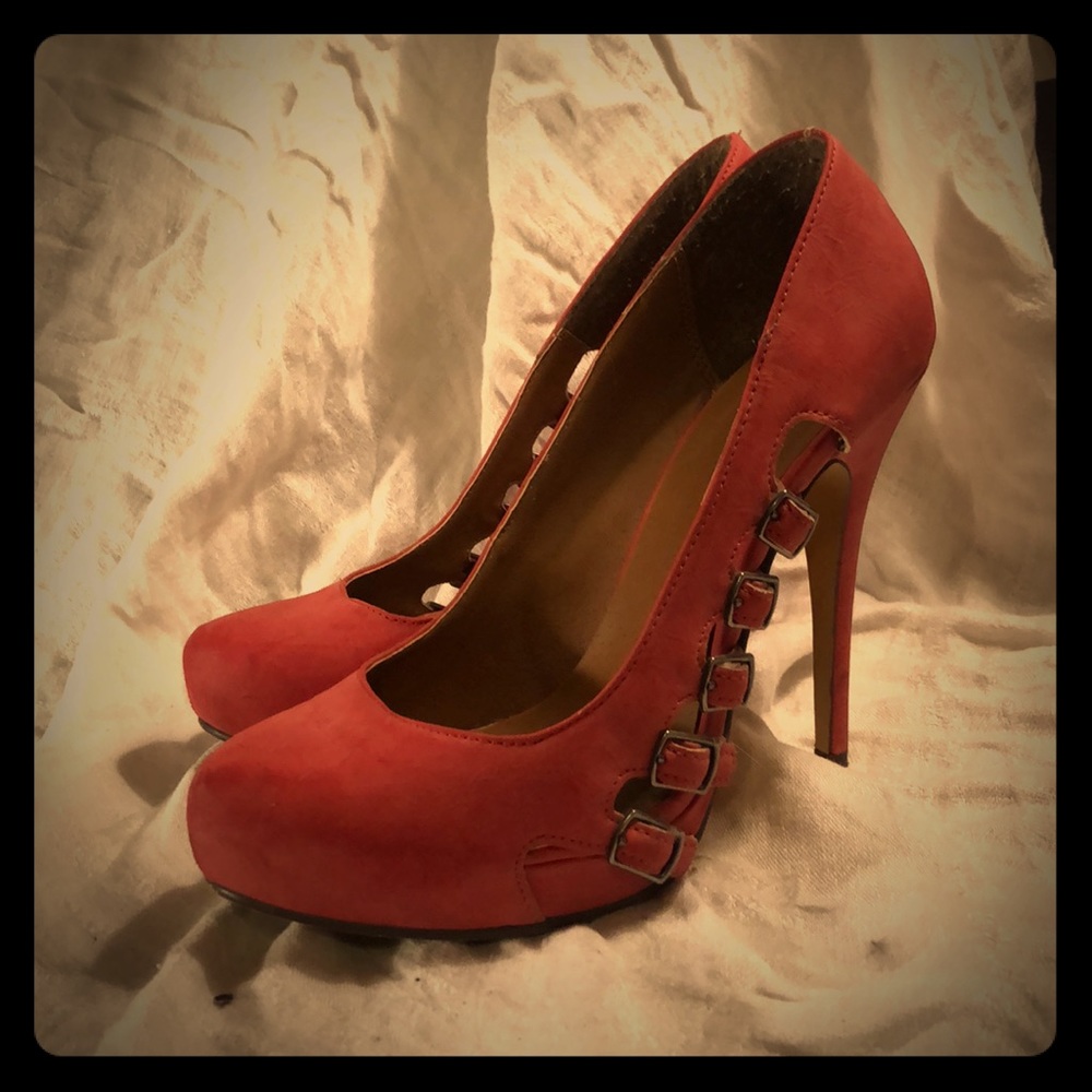 Coral stilettos